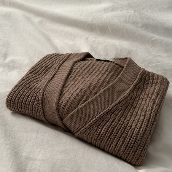 Aritzia Babaton Canberra cardigan XXS - Picture 13 of 13
